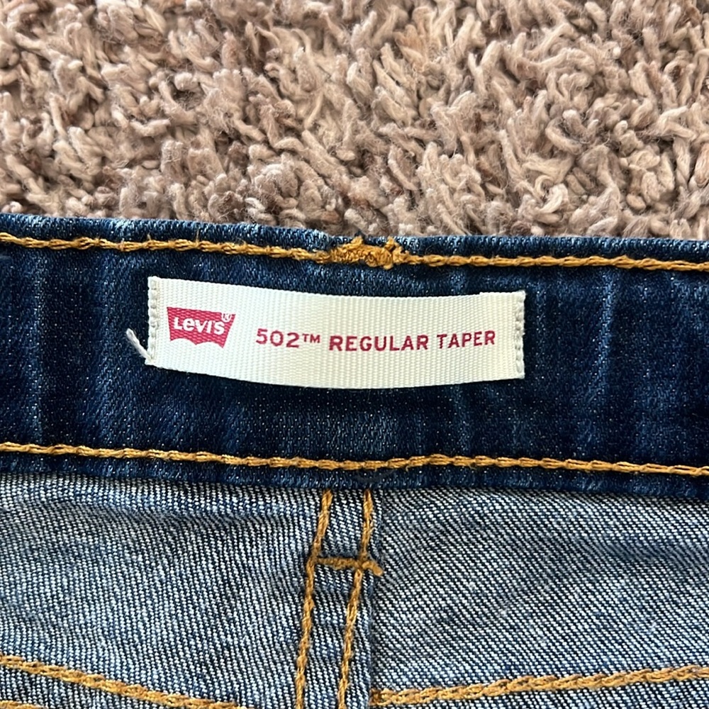 Levi’s Jeans - Picture 3 of 4